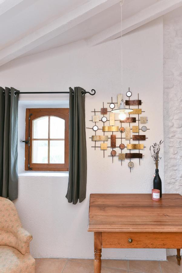 Auberge La Plaine Chabrillan Экстерьер фото